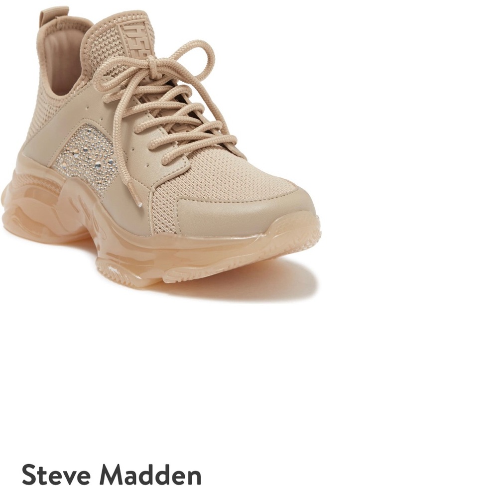 Brand New Steve Madden Vance Sneaker size 7